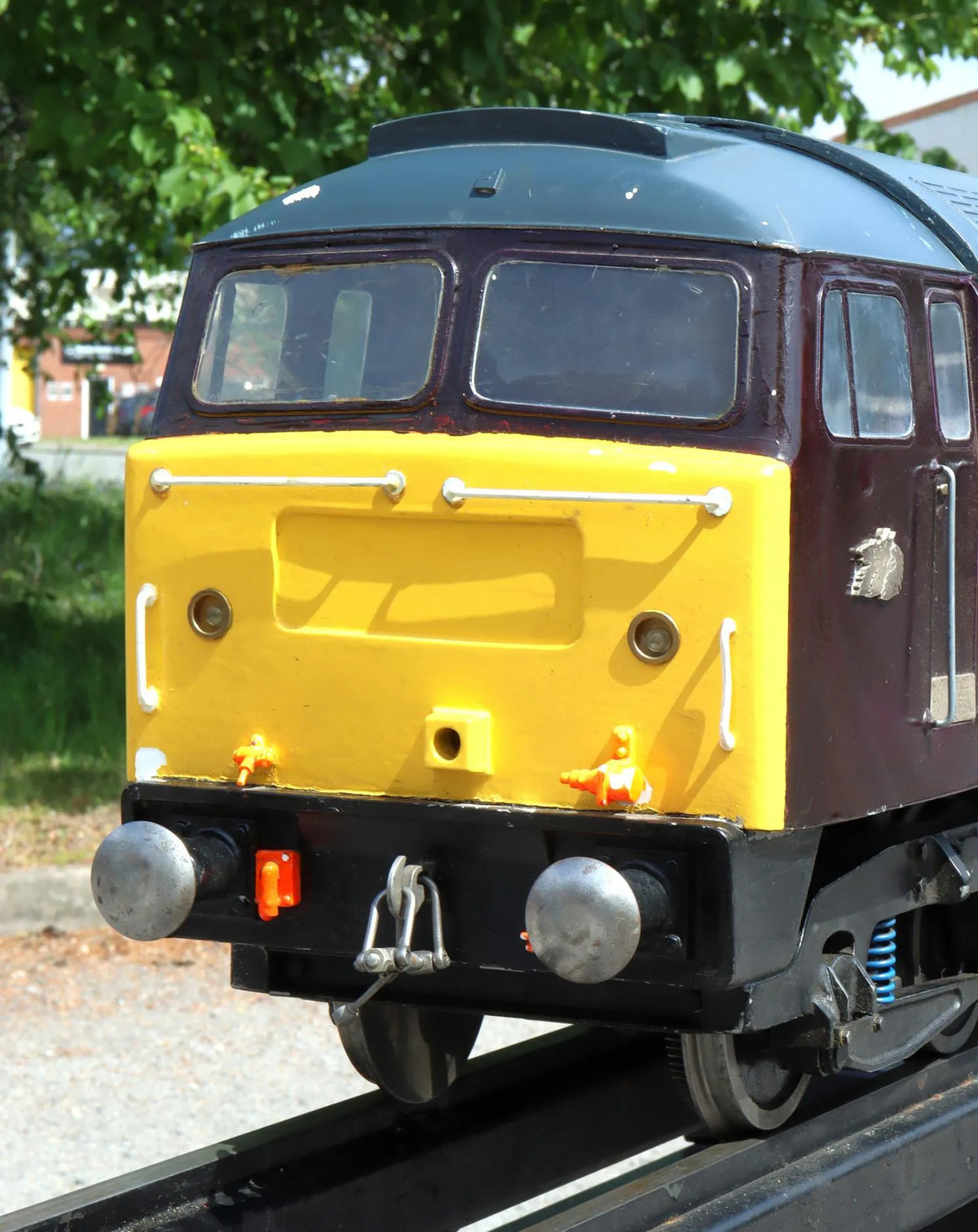 5 inch gauge Class 47 battery electric