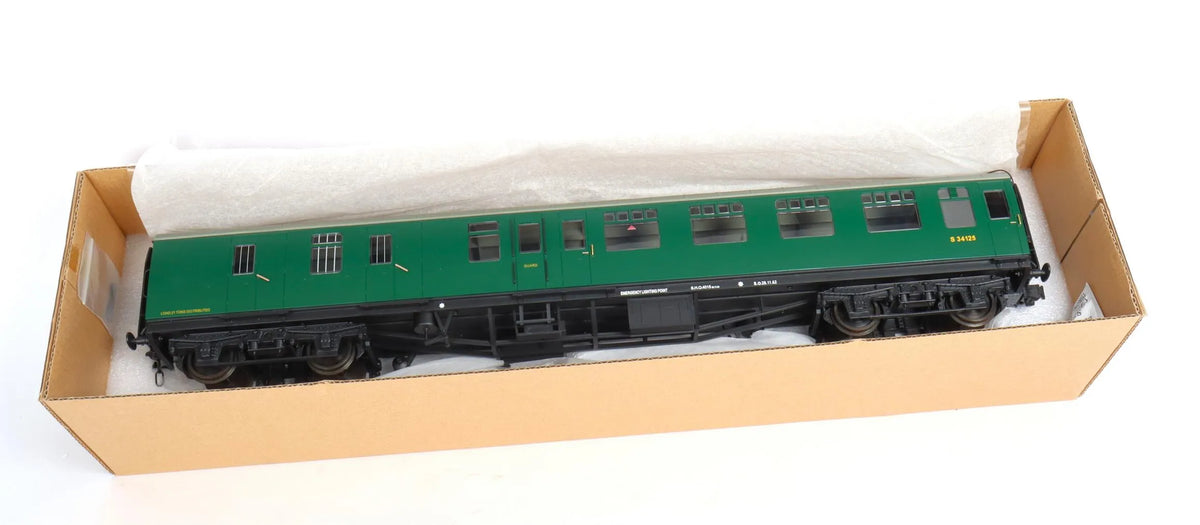 Rake of 3 gauge 1 Accucraft BR Mk1 coaches