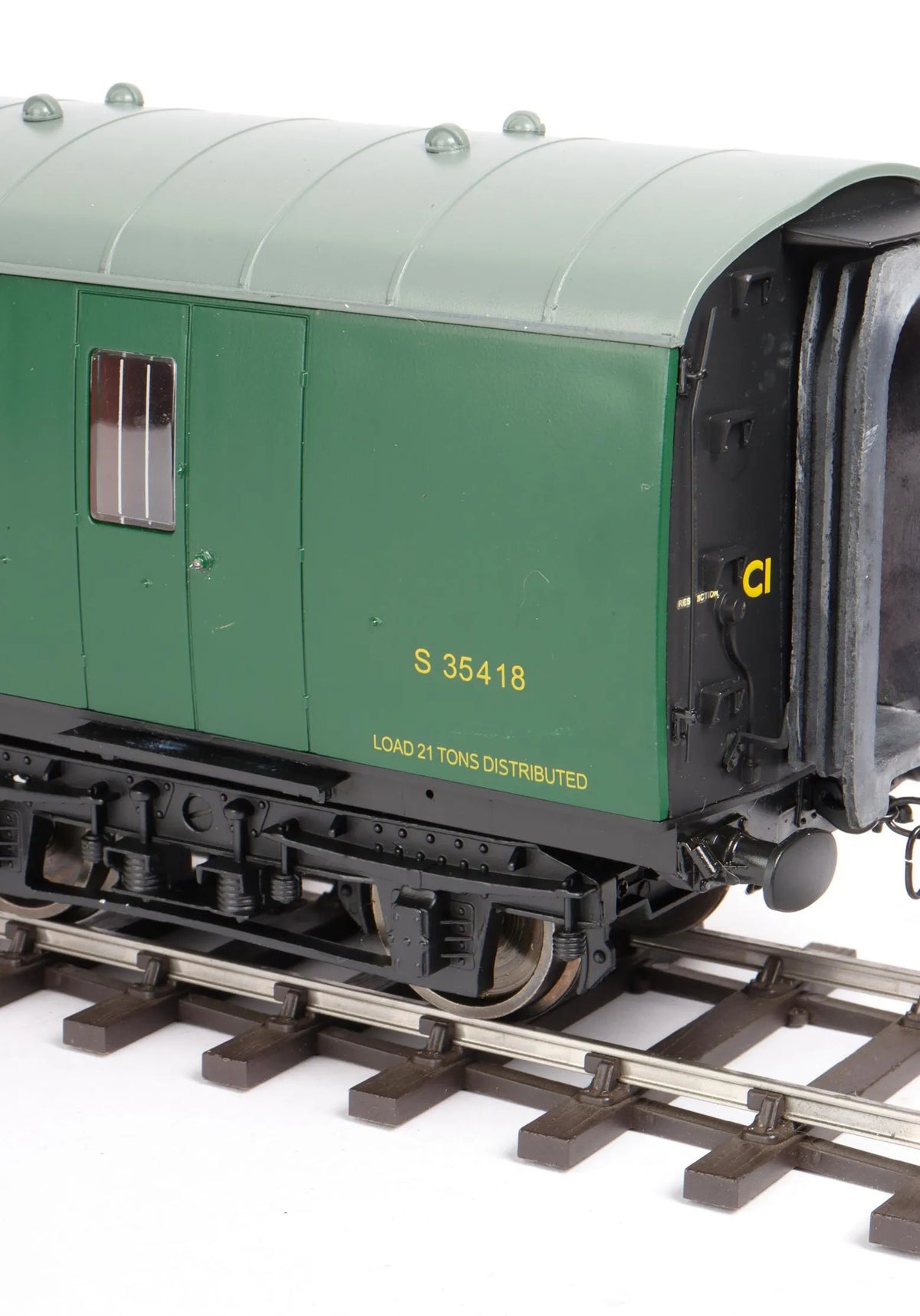 Rake of 3 gauge 1 Accucraft BR Mk1 coaches