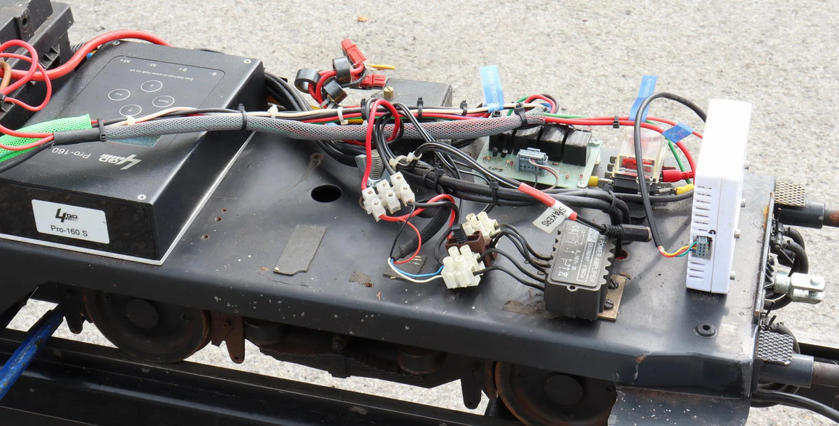 5 inch gauge DB V200