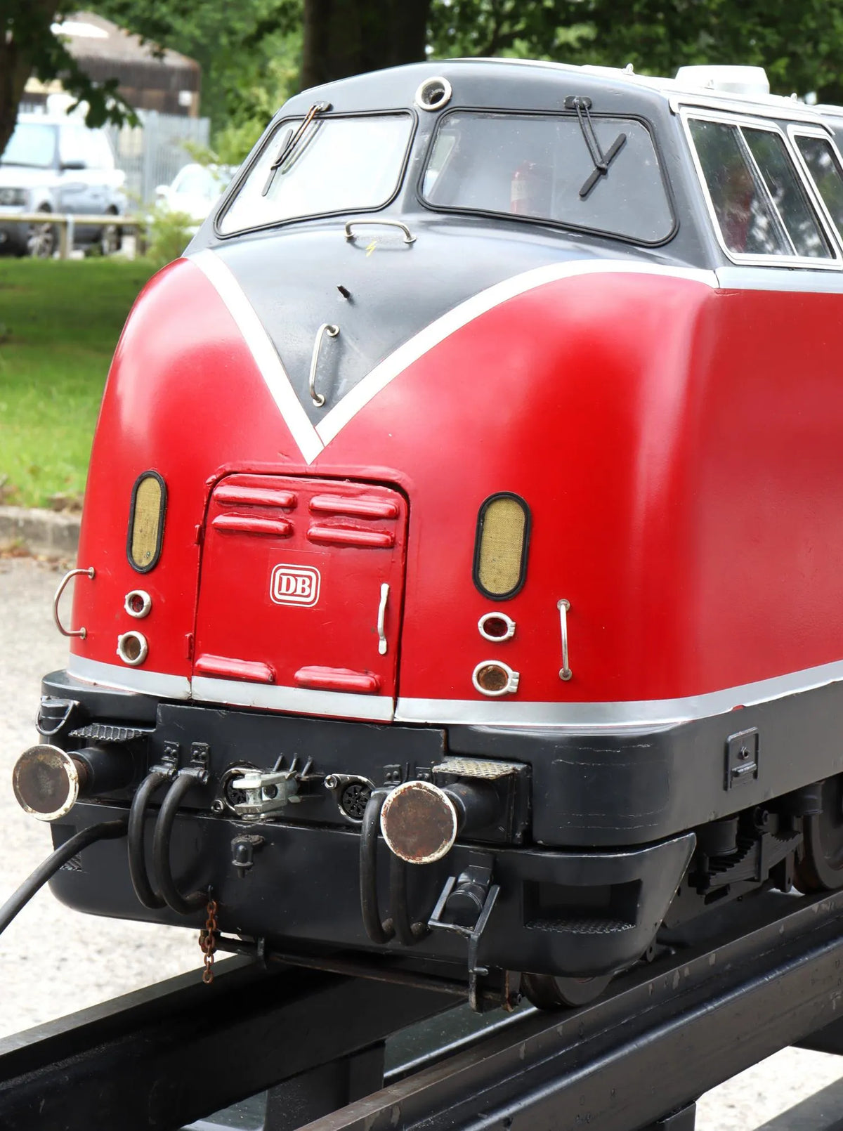 5 inch gauge DB V200