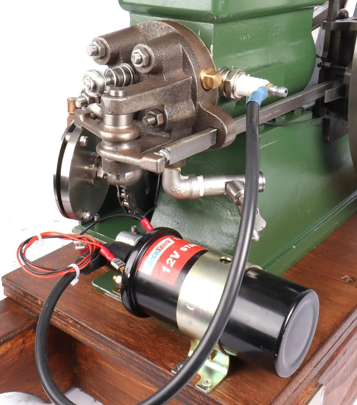 Half-size "Economy" open crank engine