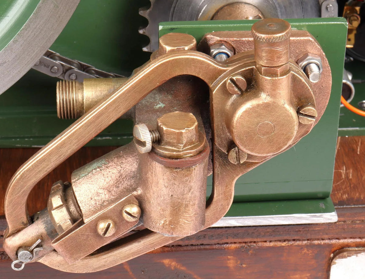 Half-size "Economy" open crank engine