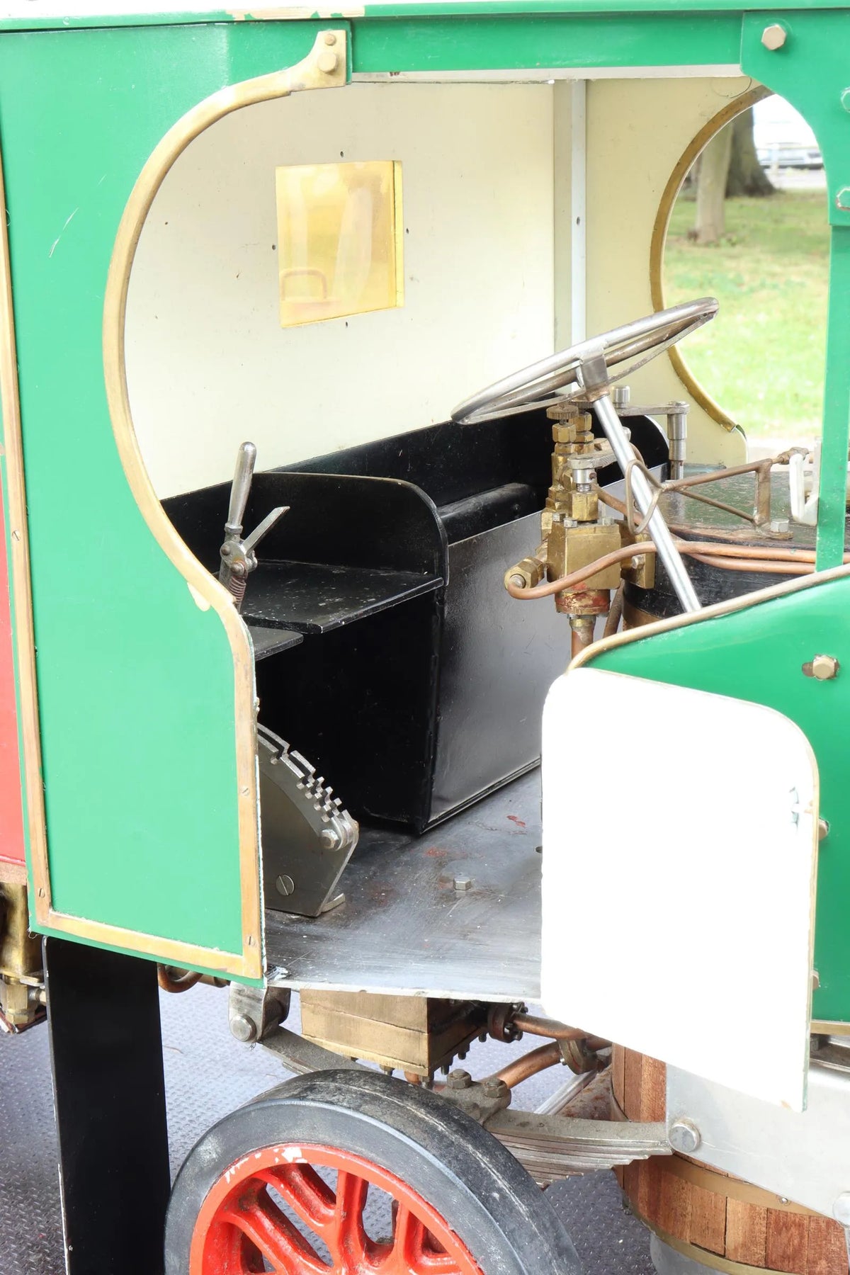 2 inch scale Clayton steam lorry