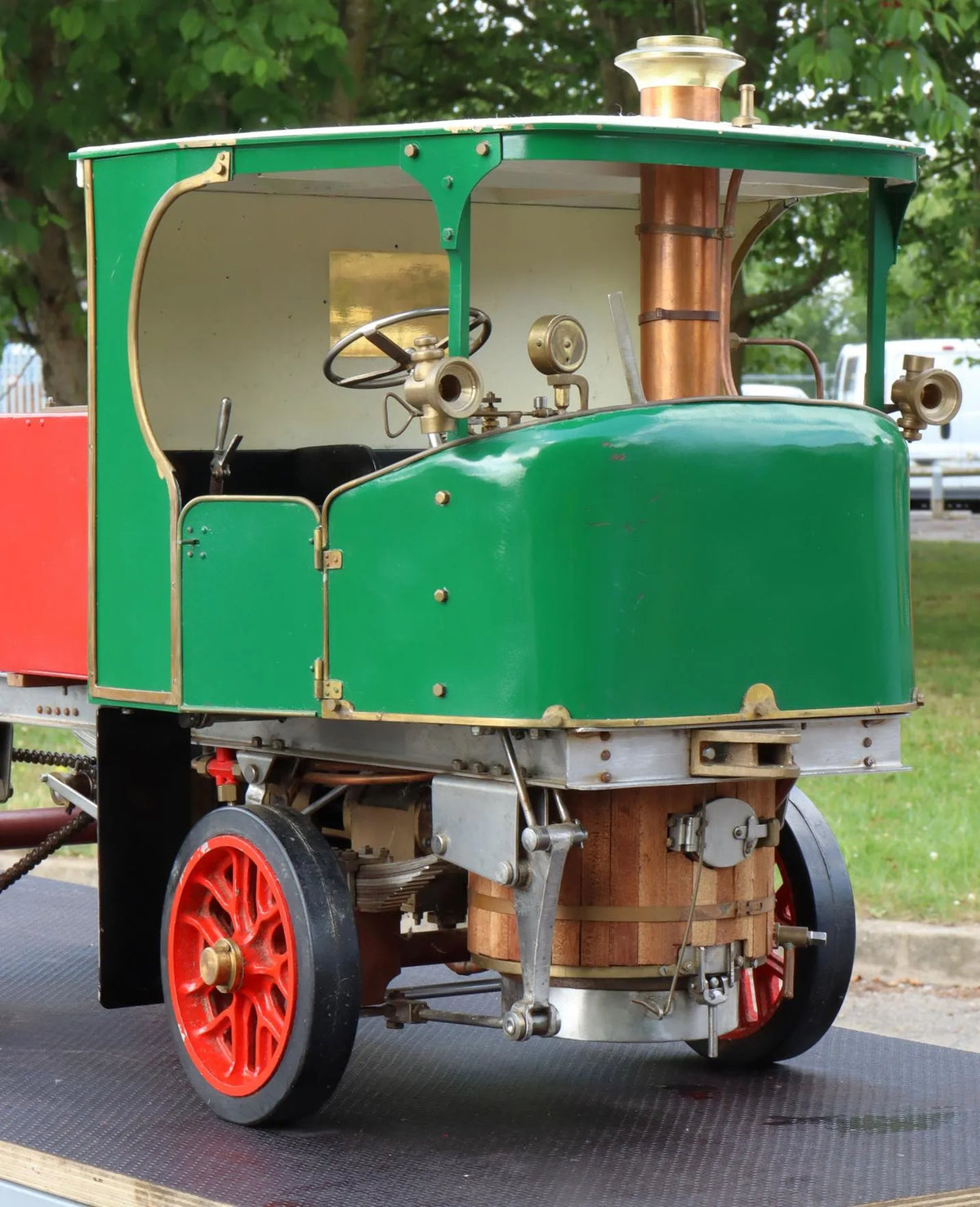 2 inch scale Clayton steam lorry