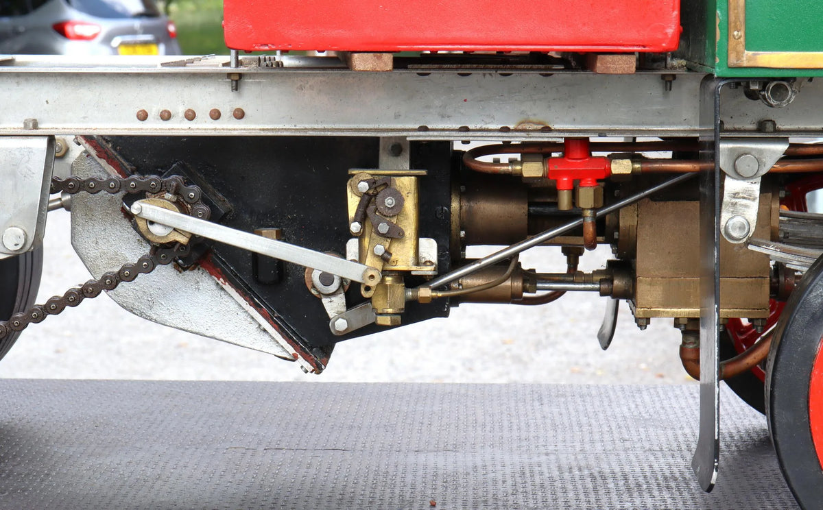2 inch scale Clayton steam lorry