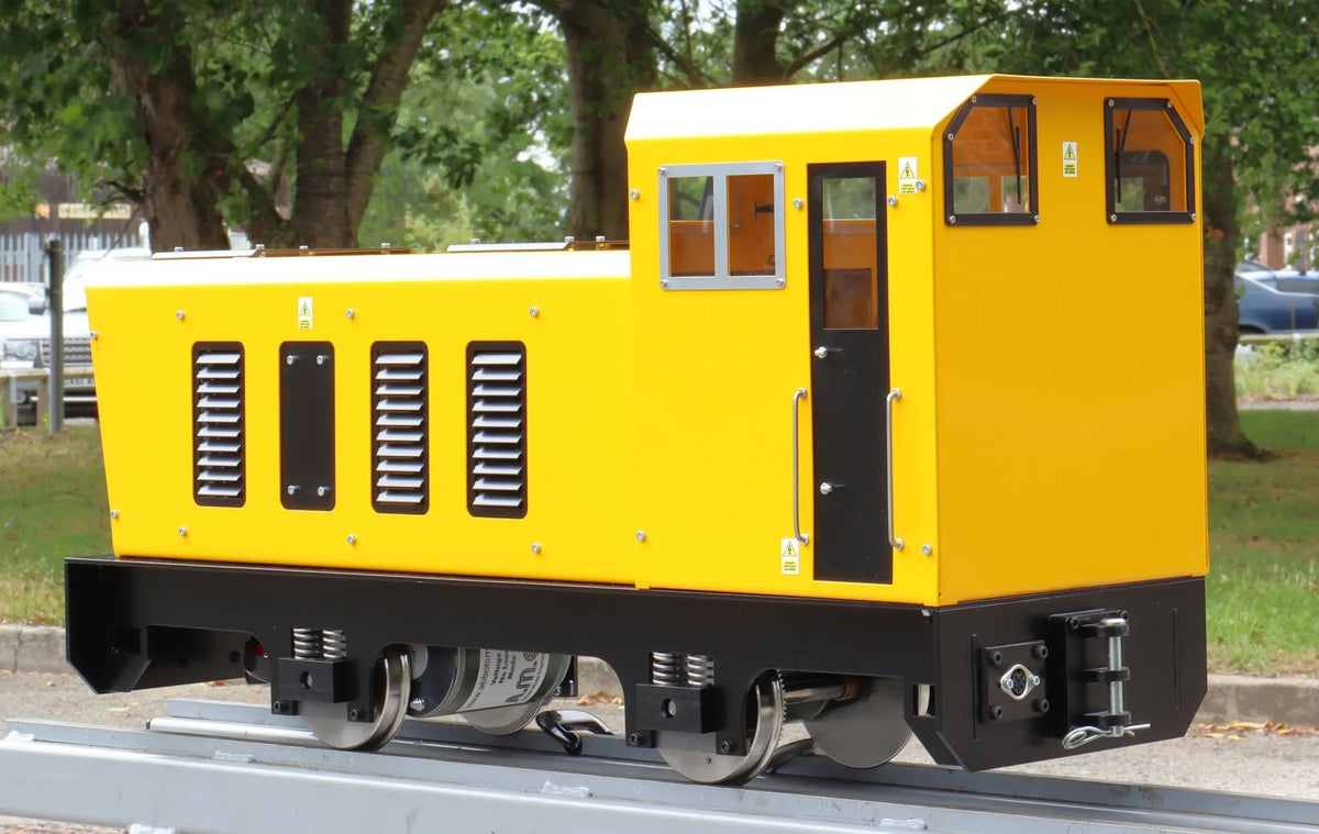 5 inch gauge AME Vulcan 2 battery electric
