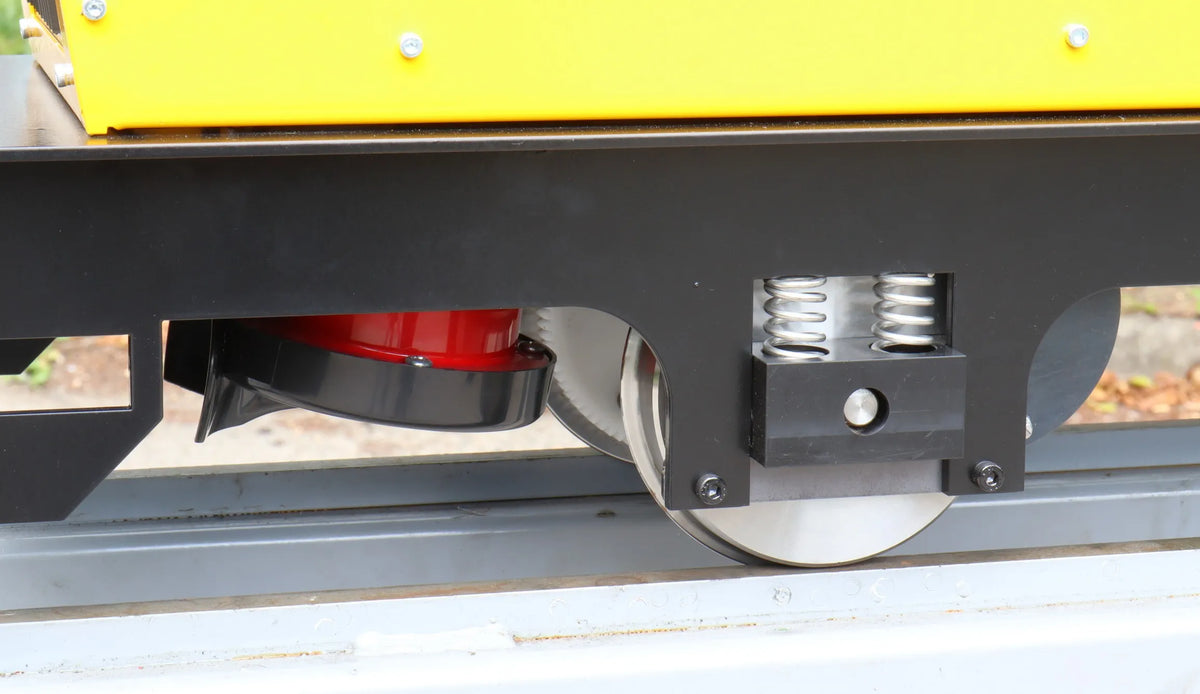 5 inch gauge AME Vulcan 2 battery electric