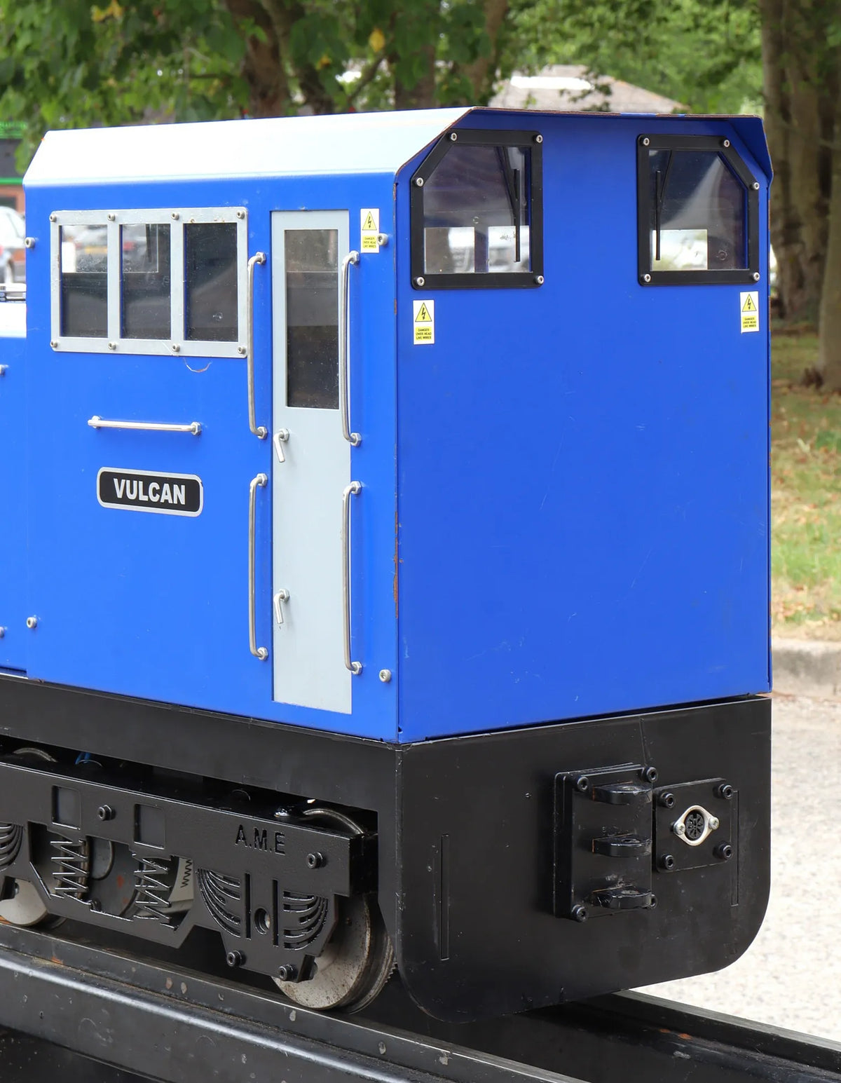 5 inch gauge AME Vulcan 4 battery electric