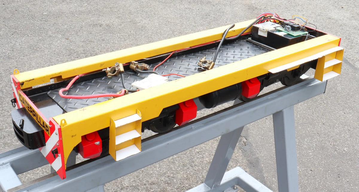 5 inch gauge Maxitrak Baldwin battery electric shunter