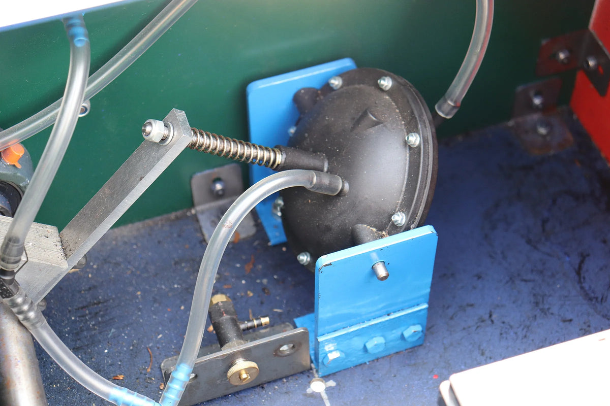 7 1/4 inch narrow gauge braked riding truck
