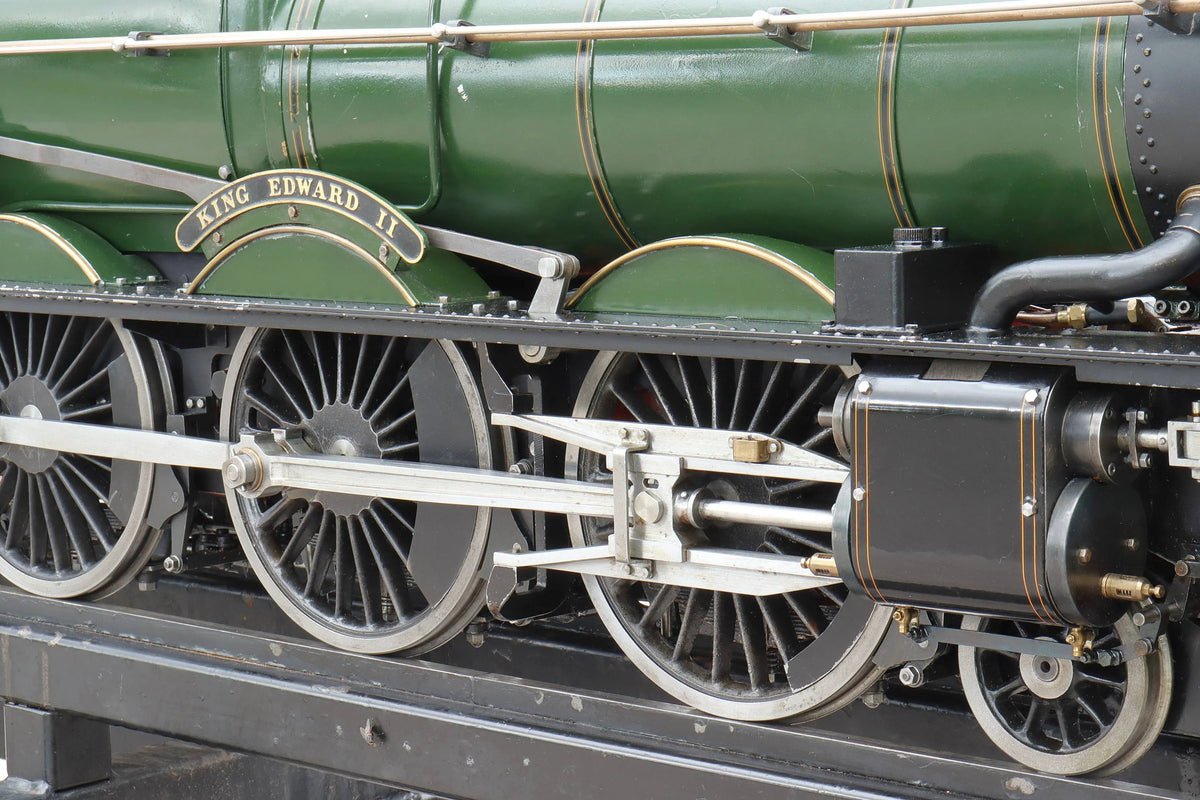 5 inch gauge GWR 4-6-0 No.6023 "King Edward II"