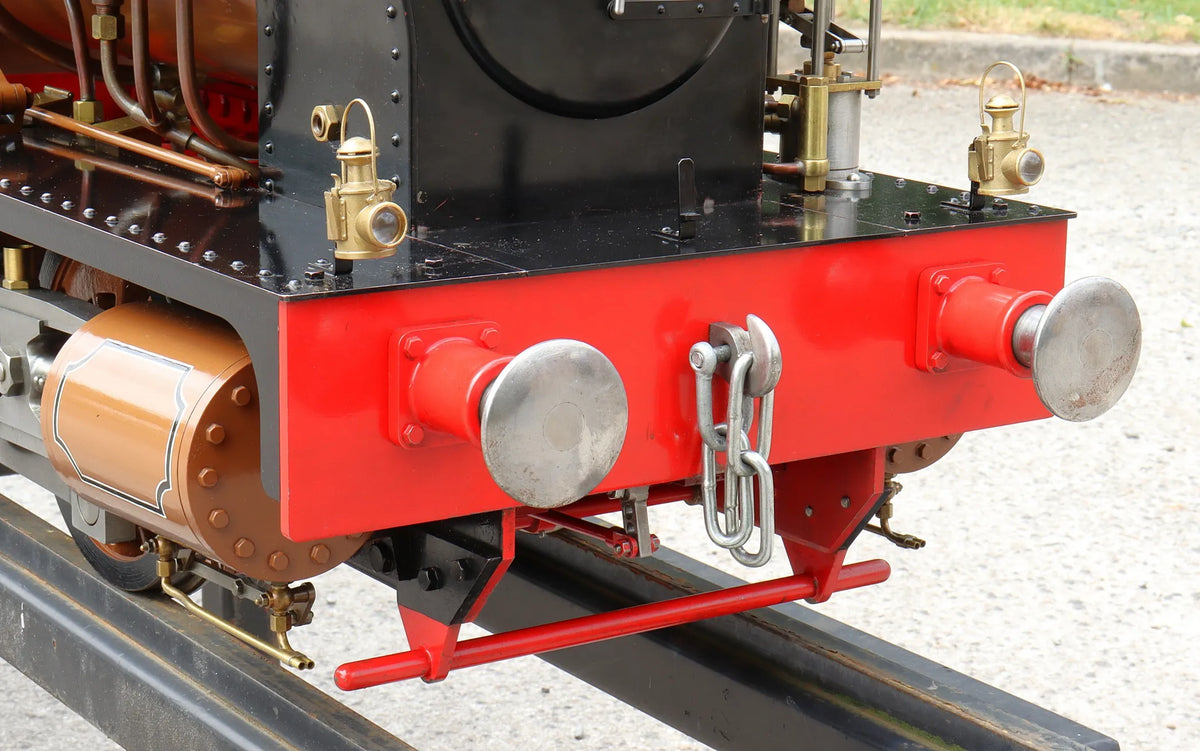 7 1/4 inch gauge "Holmside" 0-6-0ST with tender