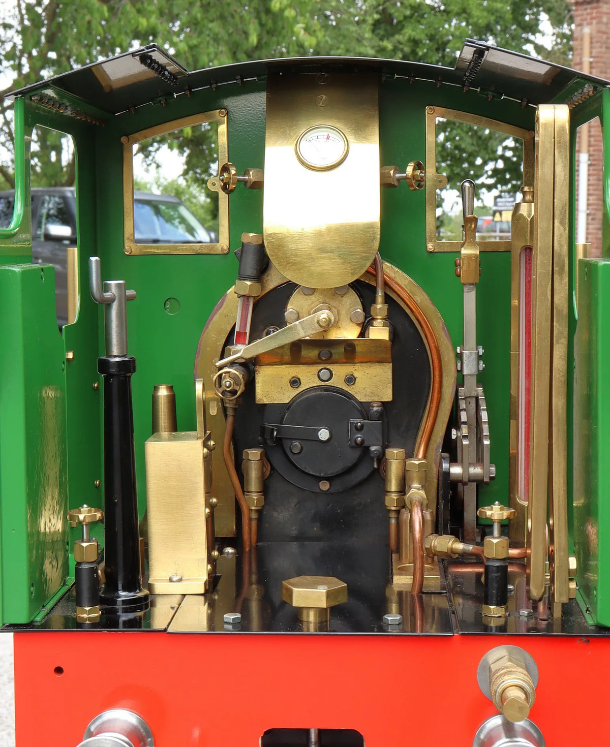 5 inch gauge Polly V 2-6-0T