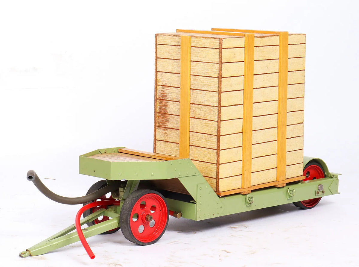 3/4 inch scale road locomotive with low loader