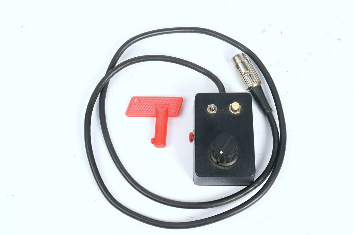 5 inch gauge Class 33 battery-electric