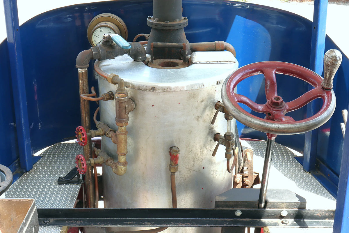 6 inch scale Clayton undertype steam wagon