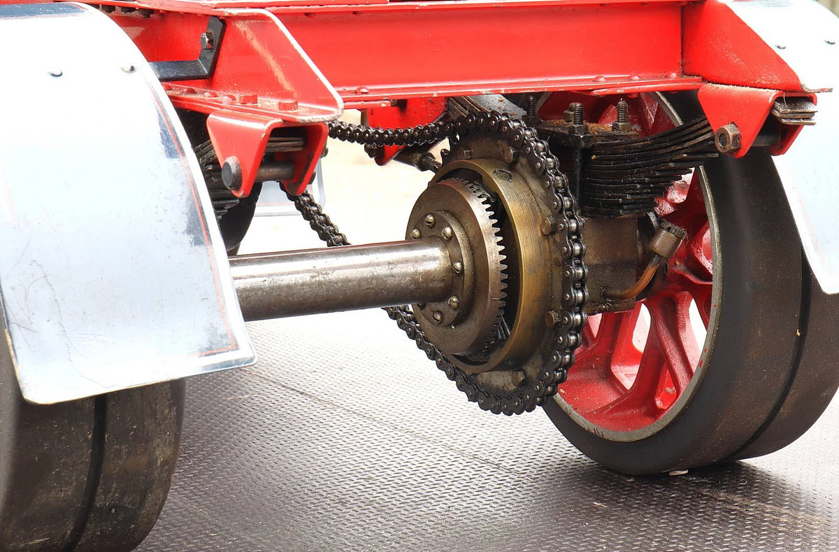 2 inch scale Clayton steam lorry
