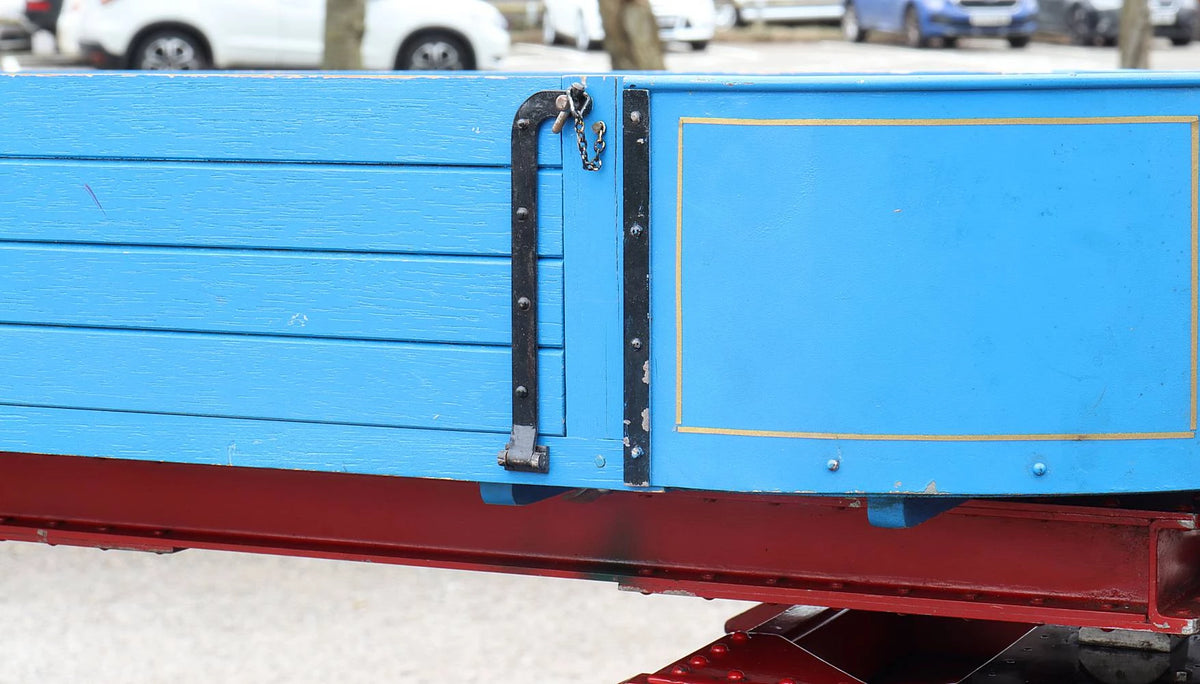 2 inch scale Clayton steam lorry