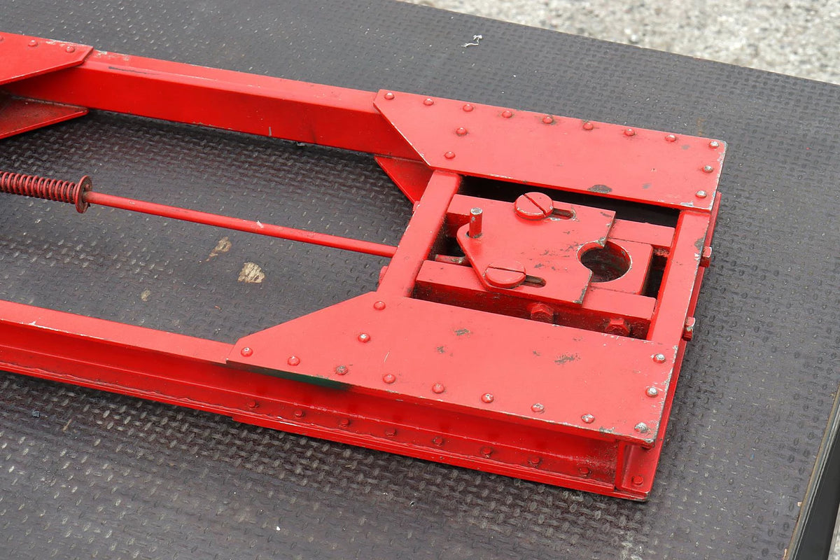 2 inch scale Clayton steam lorry
