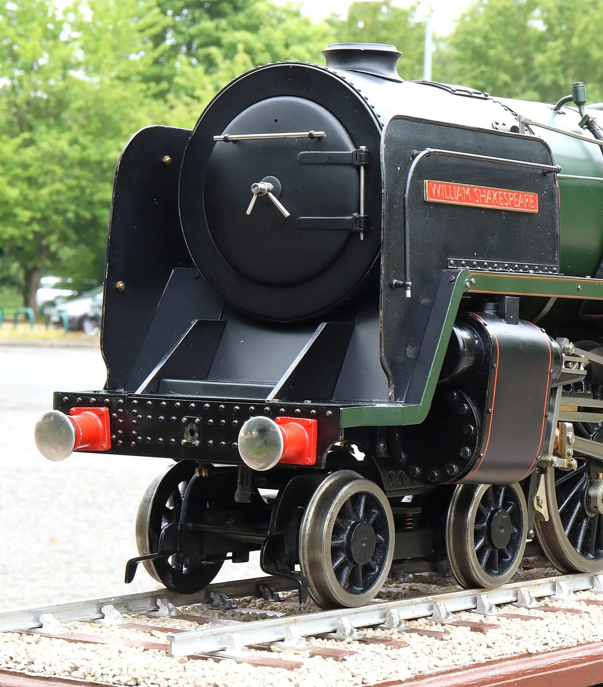 3 1/2 inch gauge BR Standard Class 7 No.70004 "William Shakespeare"