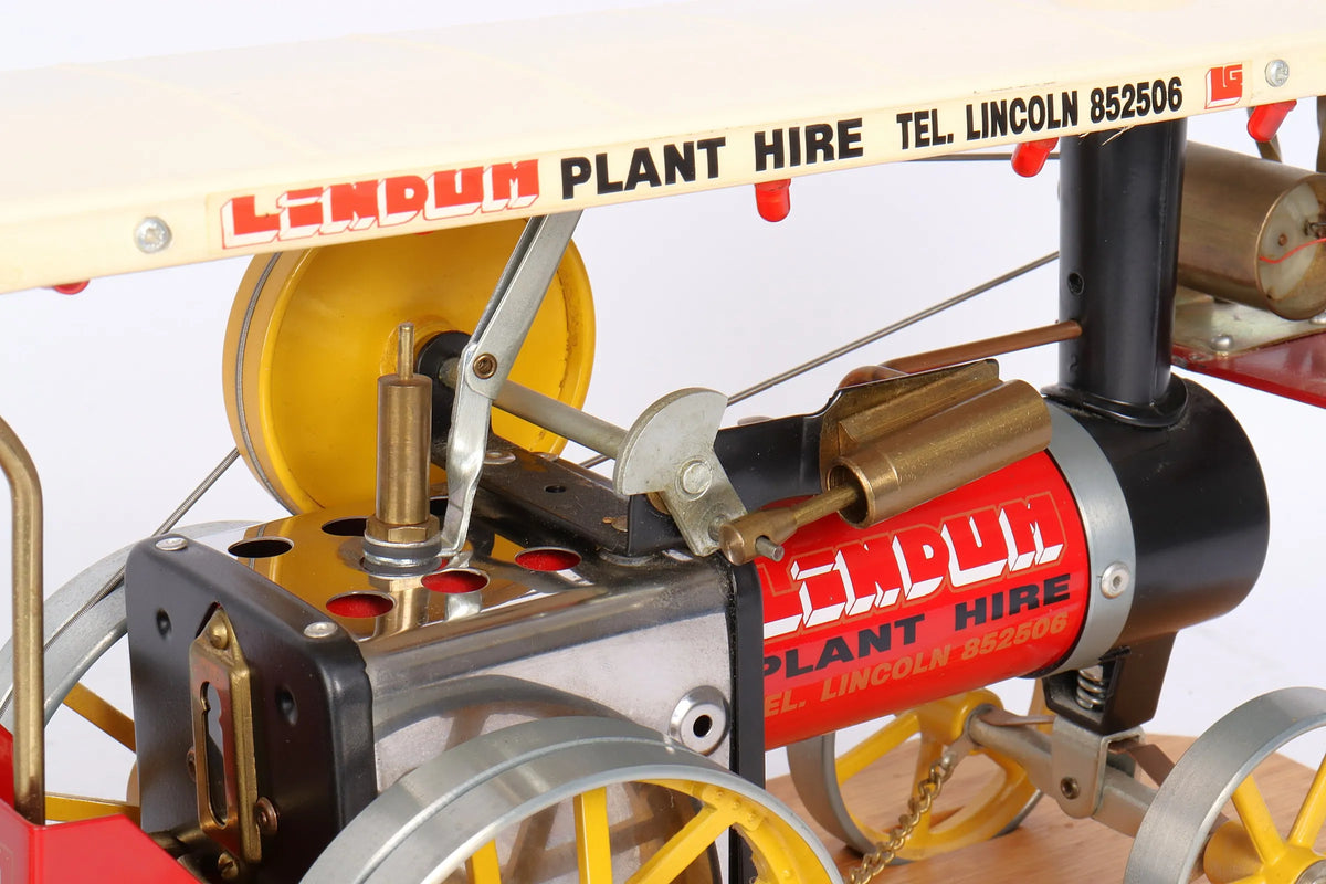 Mamod Te1 Showmans engine with bowser