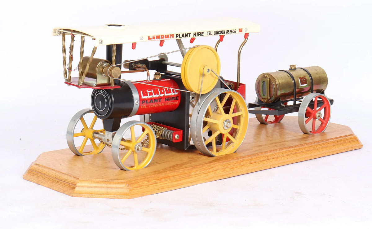 Mamod Te1 Showmans engine with bowser