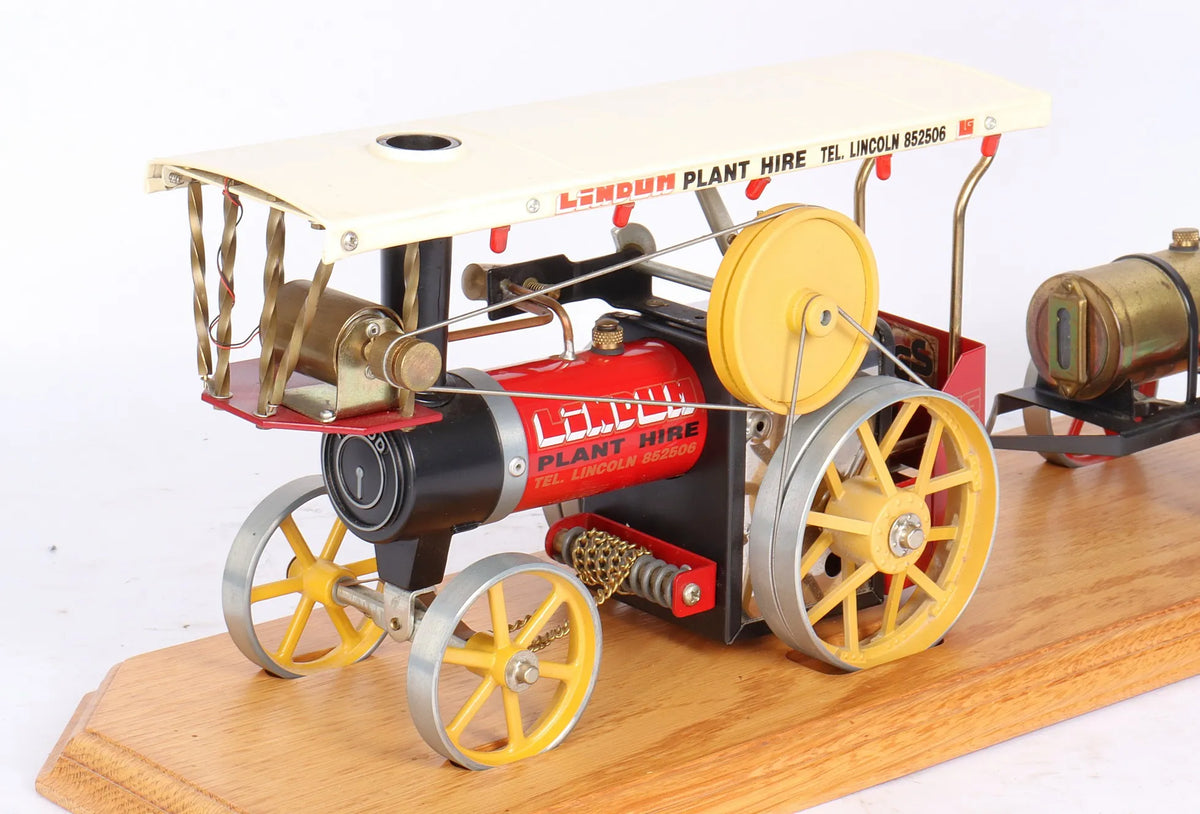 Mamod Te1 Showmans engine with bowser