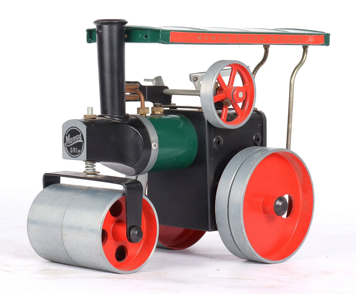 Mamod steam tractor & roller for restoration