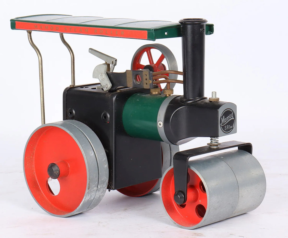 Mamod steam tractor & roller for restoration