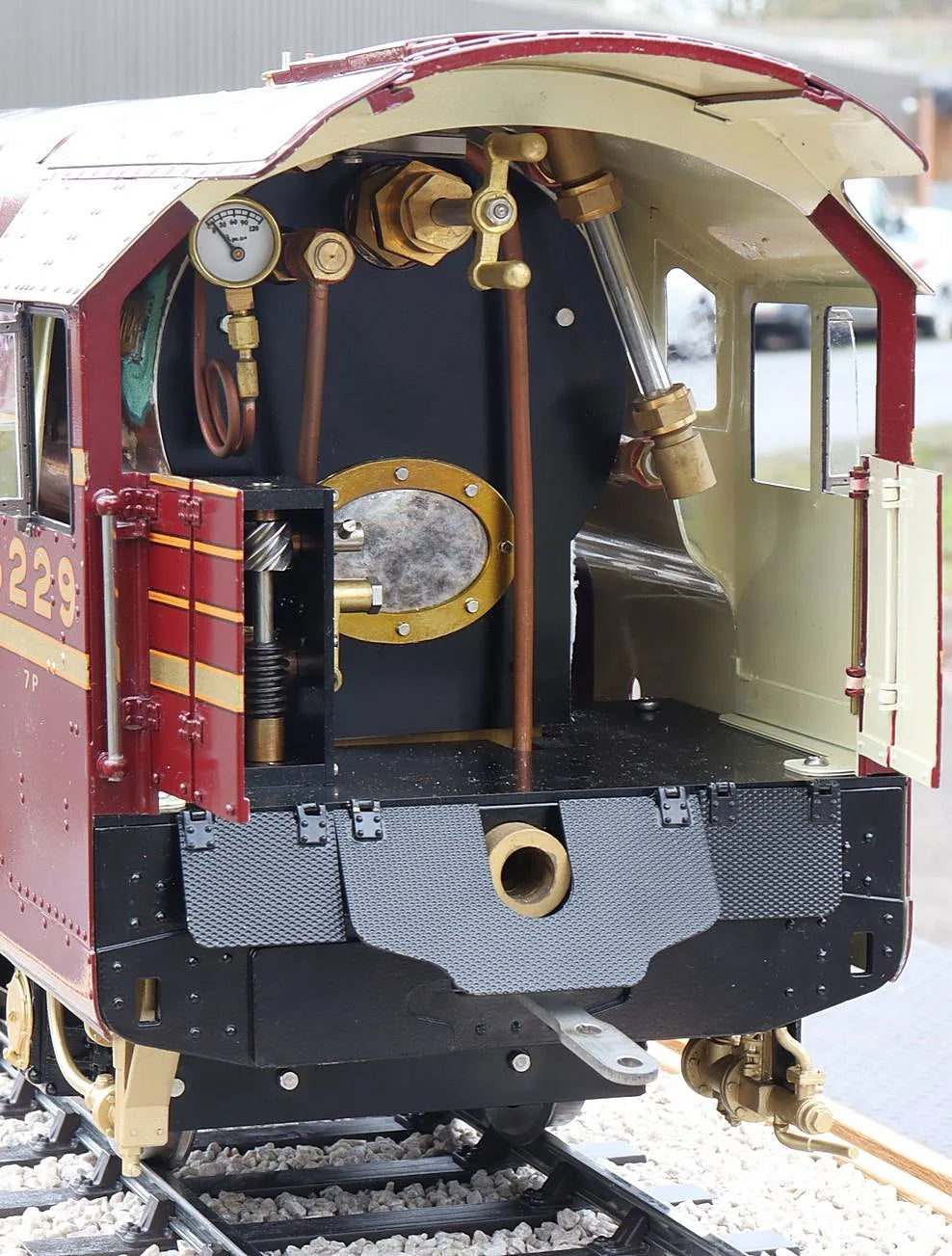 Gauge 3 LMS streamlined Coronation