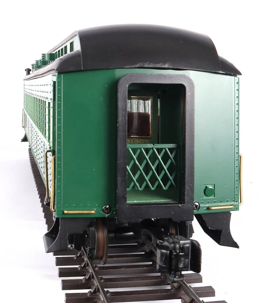Rake of three Aristocraft Santa Fe heavyweight coaches
