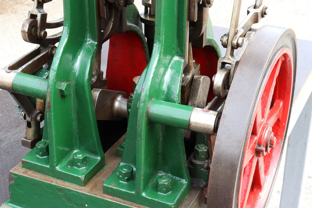 Large vertical twin engine