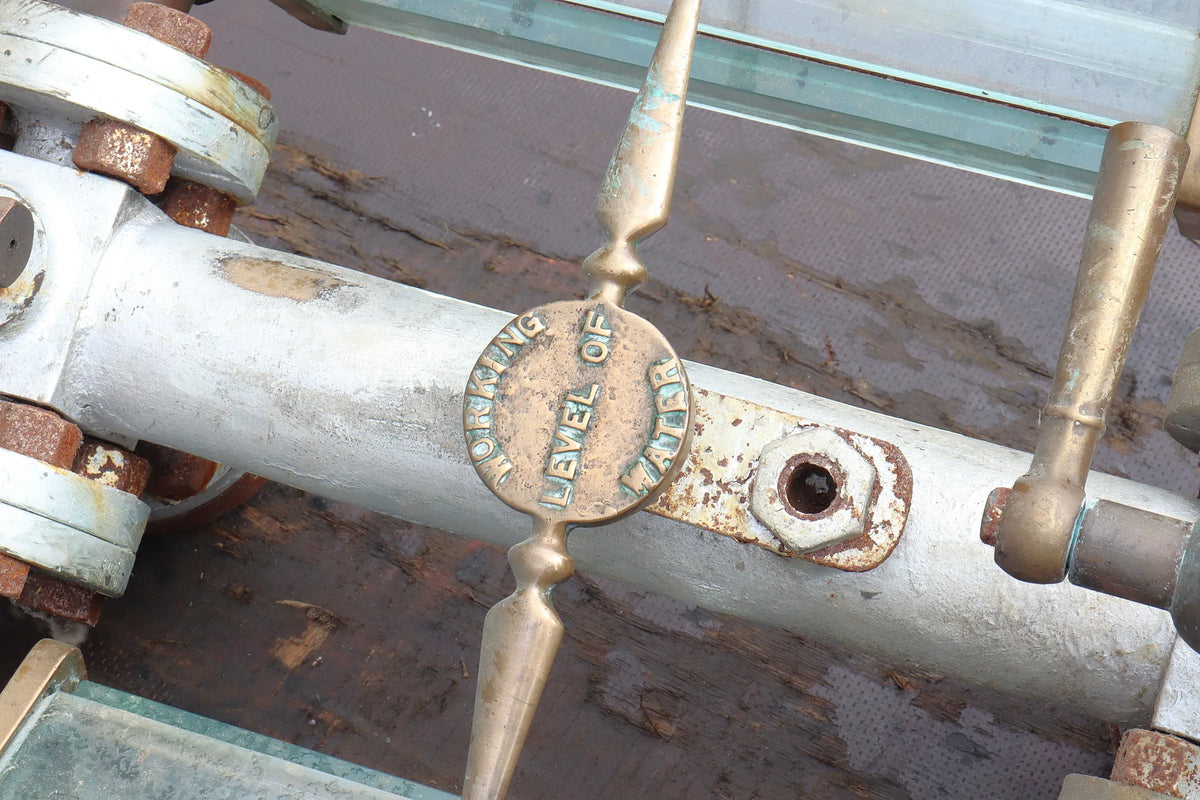Full size water gauges & backhead fittings