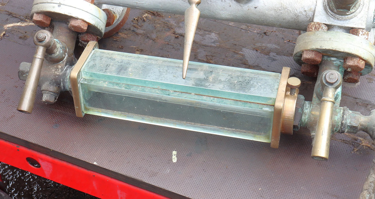 Full size water gauges & backhead fittings
