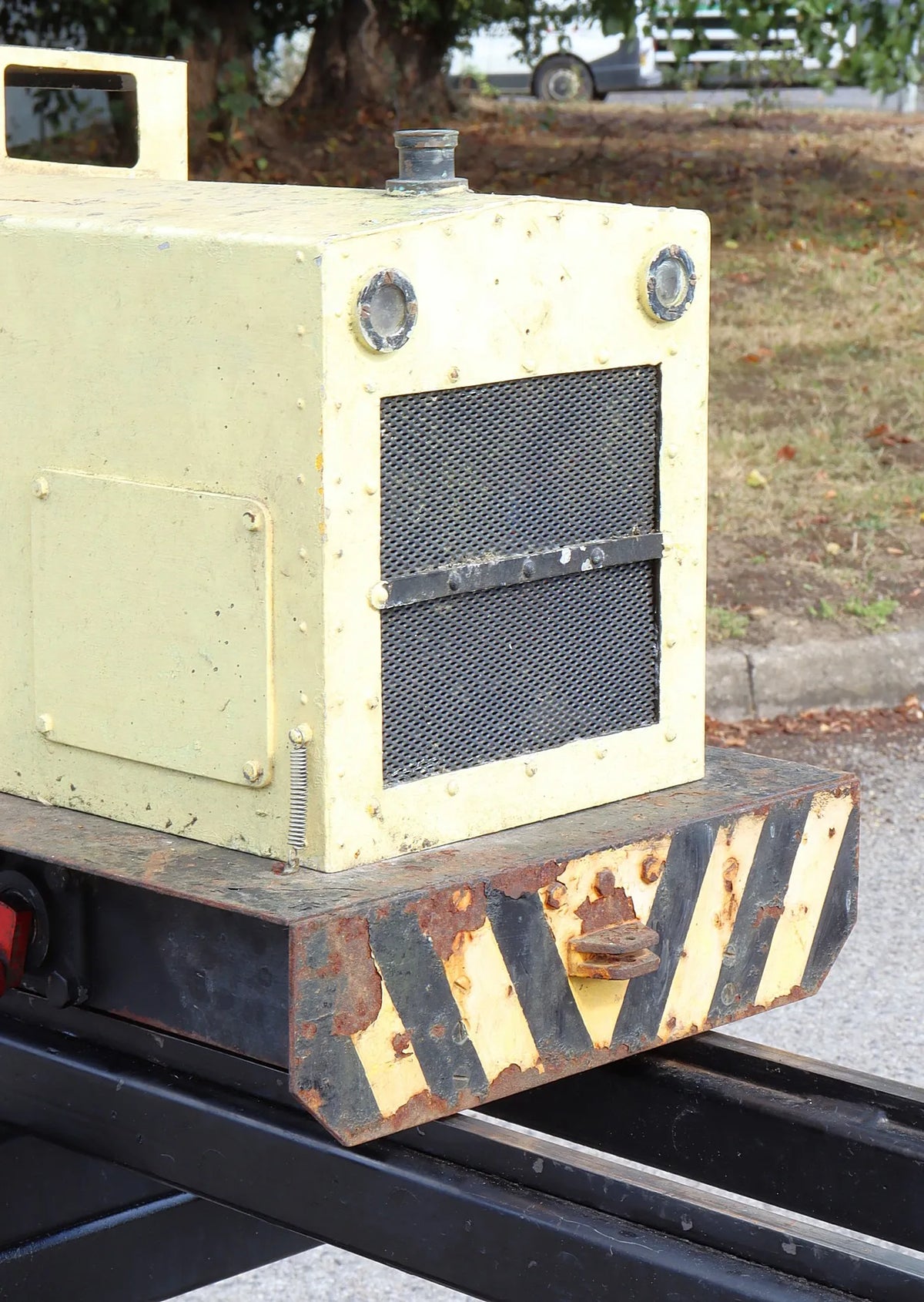 5 inch gauge battery electric shunter