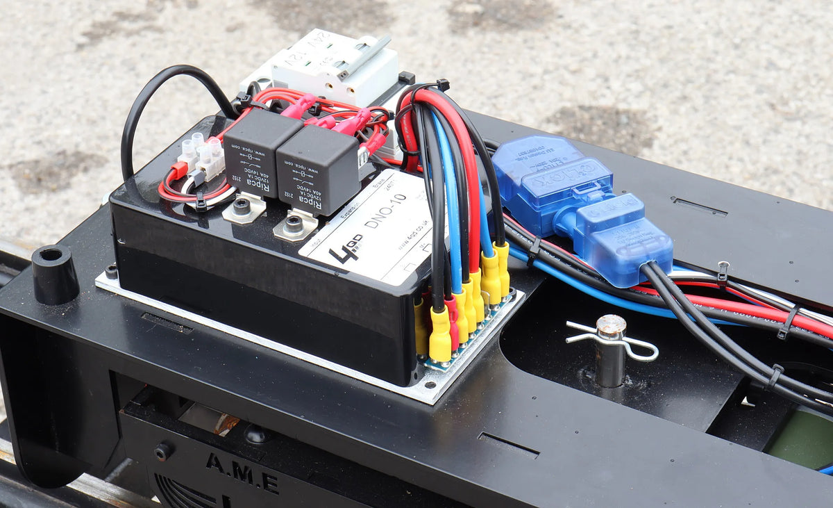 5 inch gauge AME "Vulcan 4" battery electric shunter