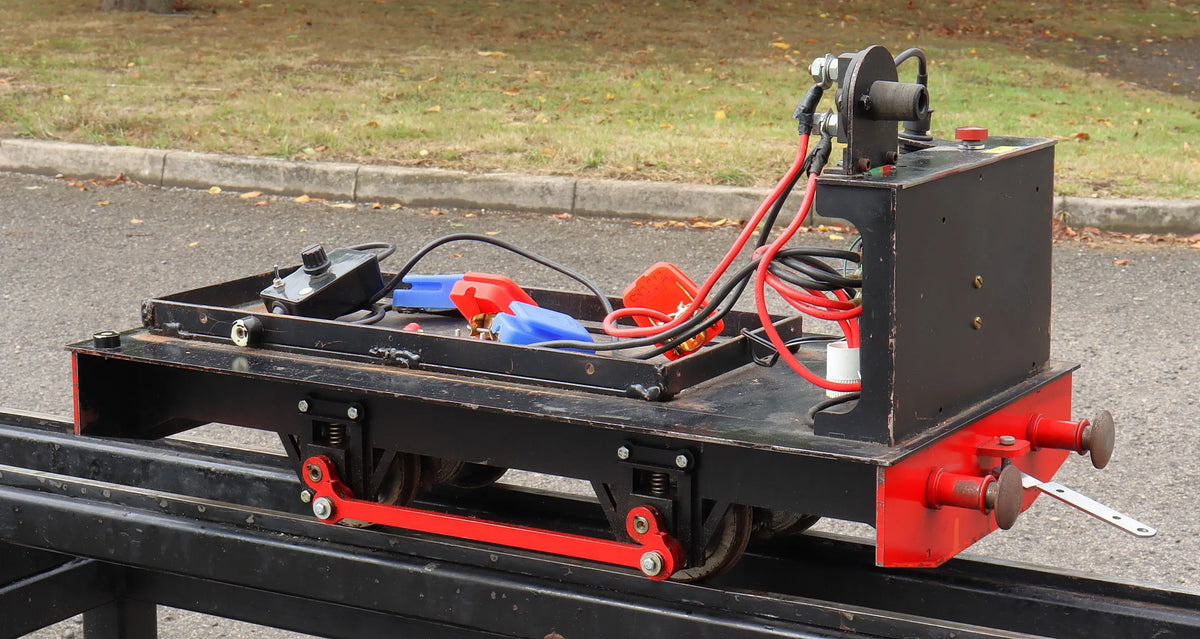 5 inch gauge RoR "Hercules" battery electric shunter
