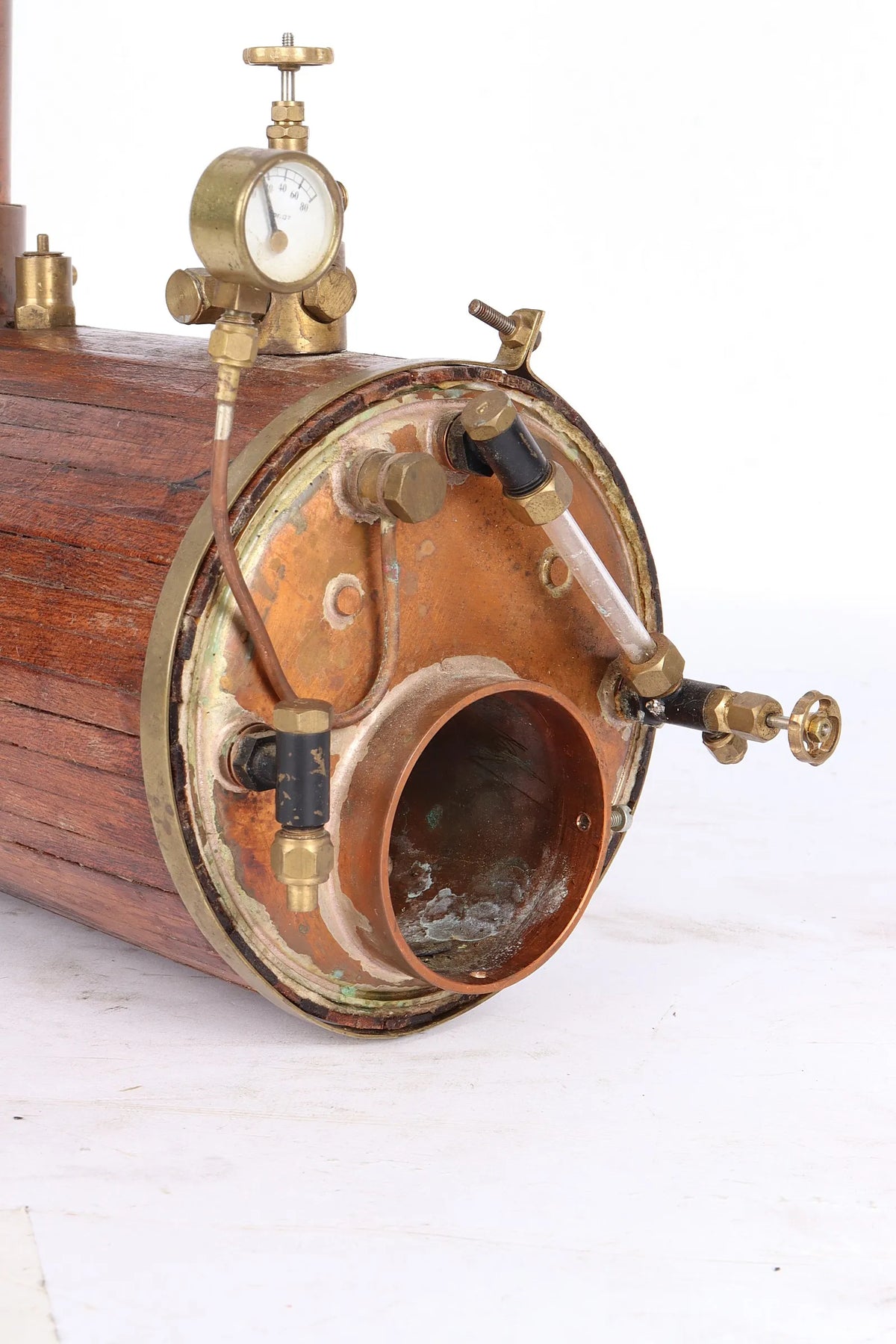 Commercial gas-fired centre-flue boiler