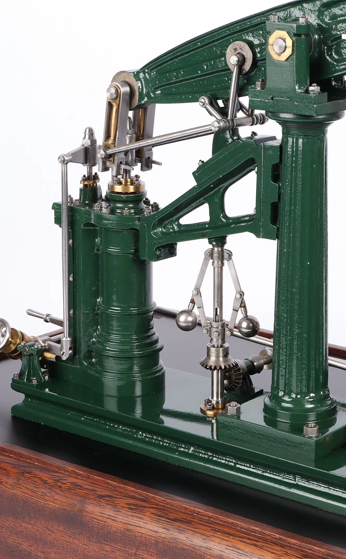 Sanderson beam engine in case