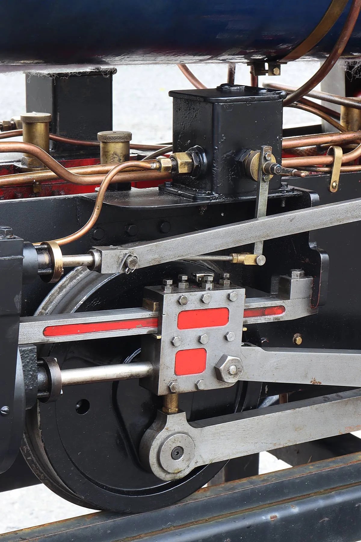 7 1/4 inch gauge "Sweet William" 0-4-0ST with tender