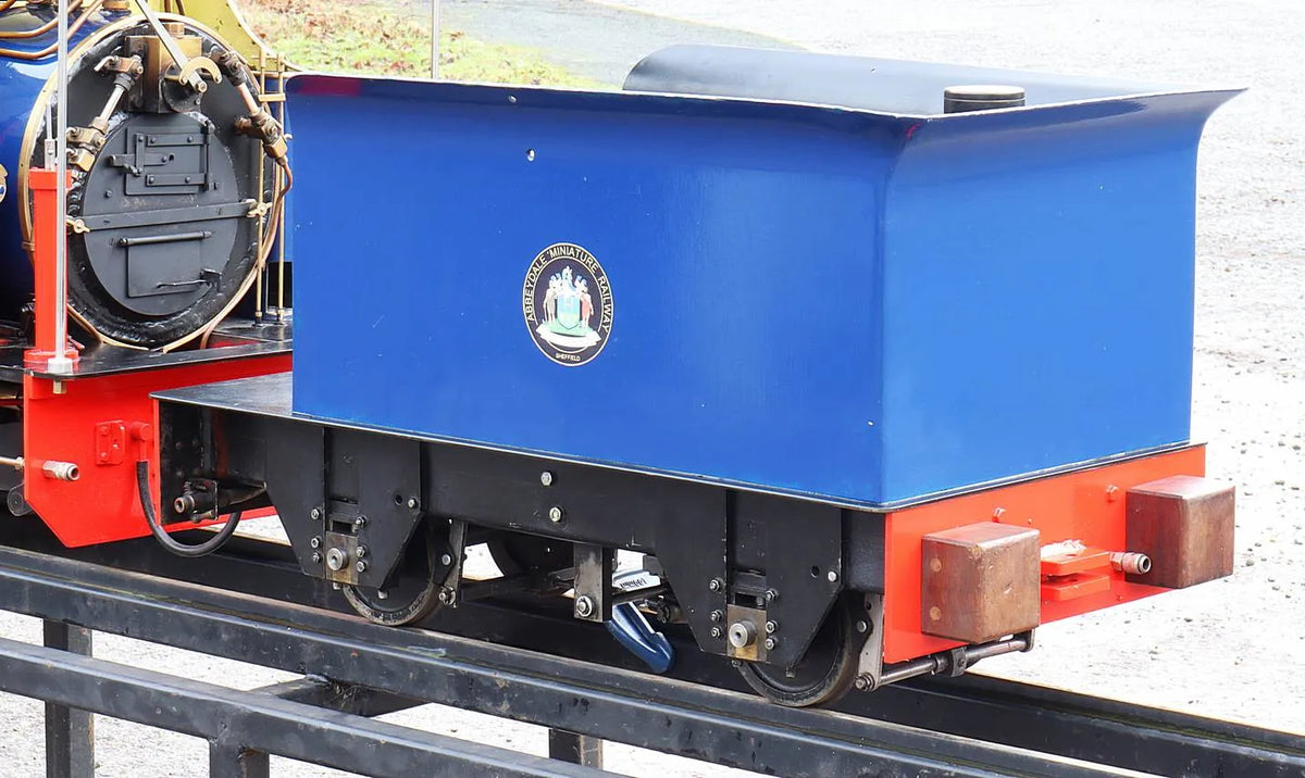 7 1/4 inch gauge "Sweet William" 0-4-0ST with tender