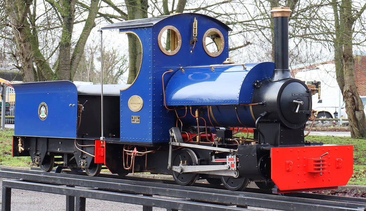 7 1/4 inch gauge "Sweet William" 0-4-0ST with tender