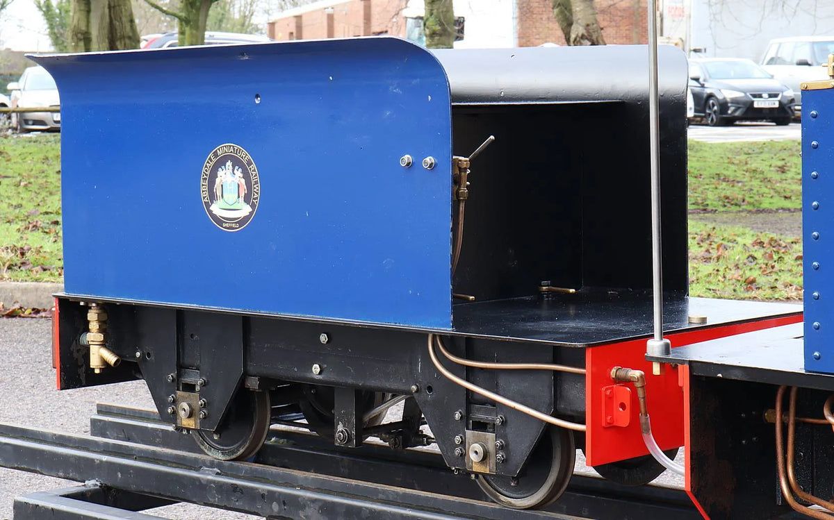 7 1/4 inch gauge "Sweet William" 0-4-0ST with tender