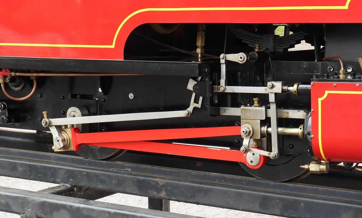 7 1/4 inch narrow gauge Huswell Clarke "Furbero" 0-4-0T