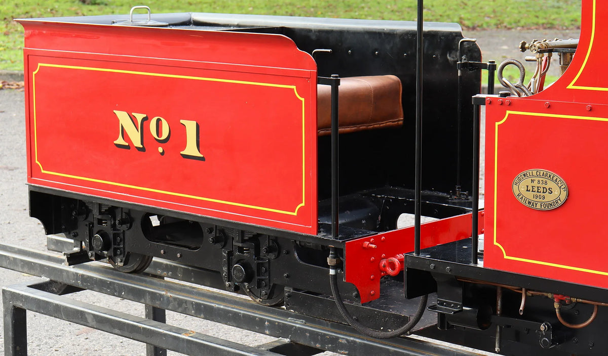 7 1/4 inch narrow gauge Huswell Clarke "Furbero" 0-4-0T
