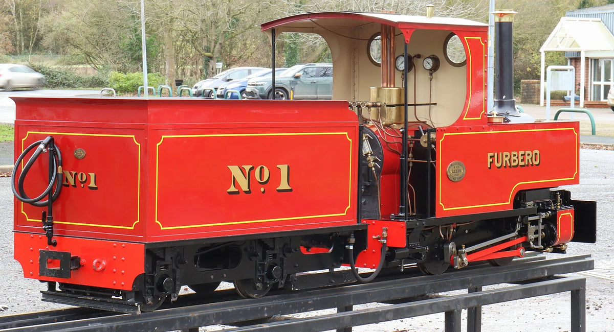 7 1/4 inch narrow gauge Huswell Clarke "Furbero" 0-4-0T