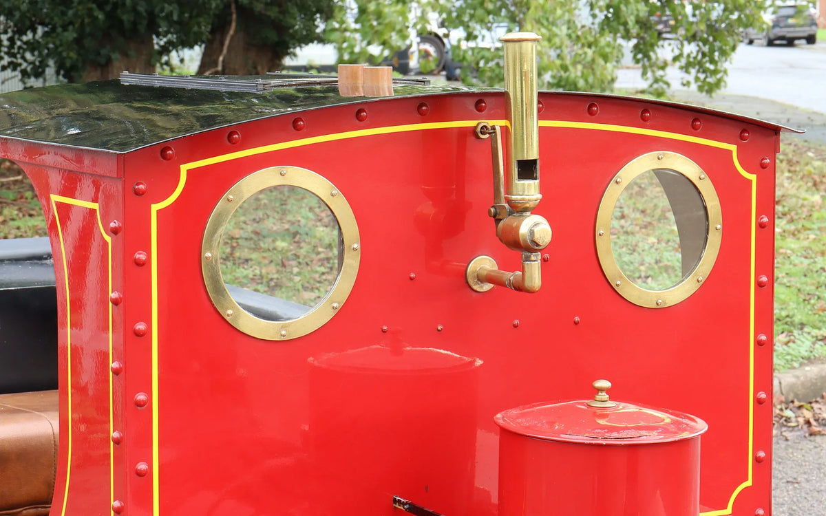 7 1/4 inch narrow gauge Huswell Clarke "Furbero" 0-4-0T