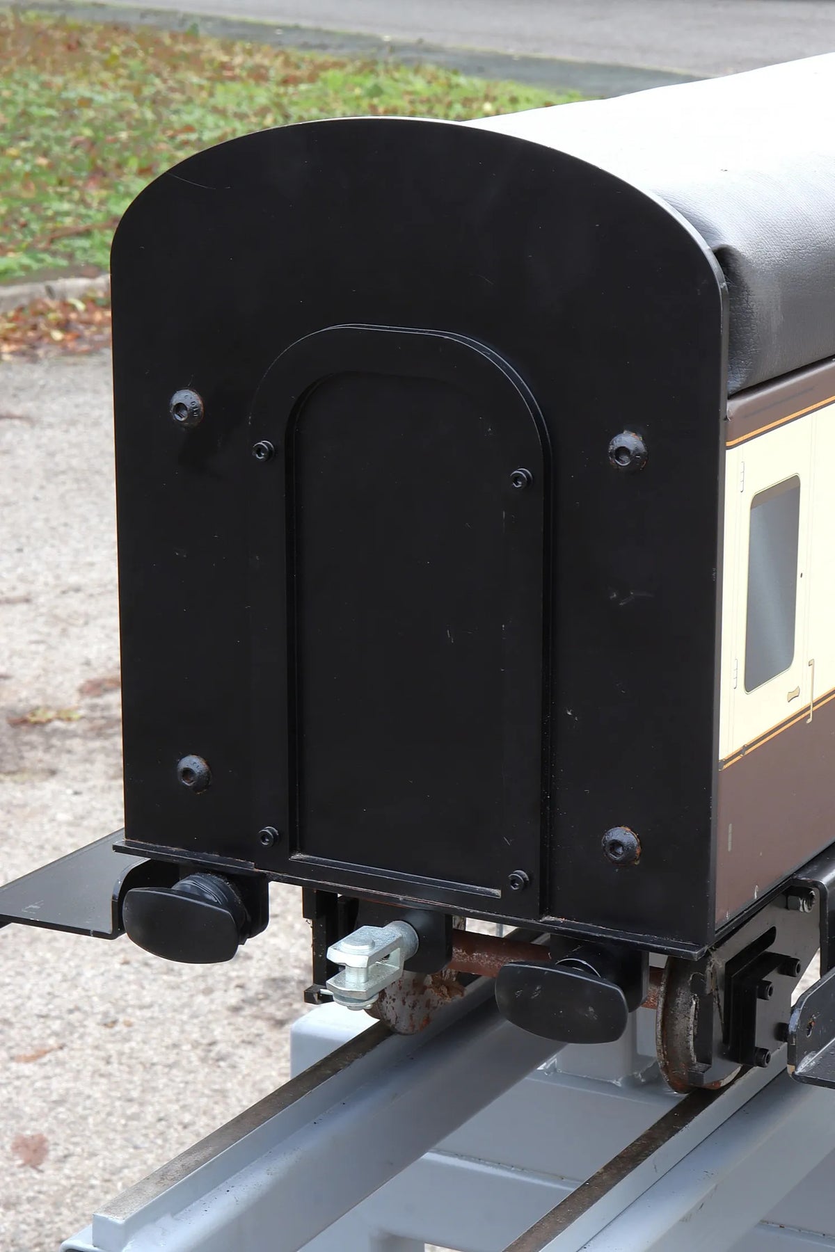 5 inch gauge AME MK1 coach