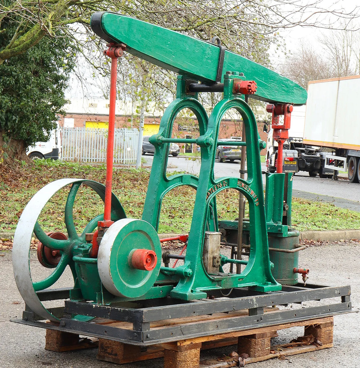 Large freelance beam engine
